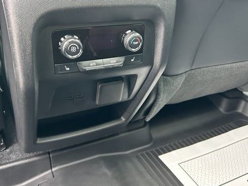 Certified 2024 Chevrolet Traverse RS w/ LPO, Floor Liner Package image 40