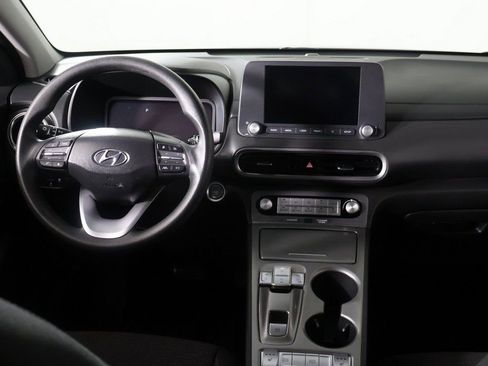 Used 2023 Hyundai Kona SE image 30