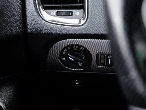 Used 2020 Dodge Durango GT w/ Blacktop Package RWD image 31