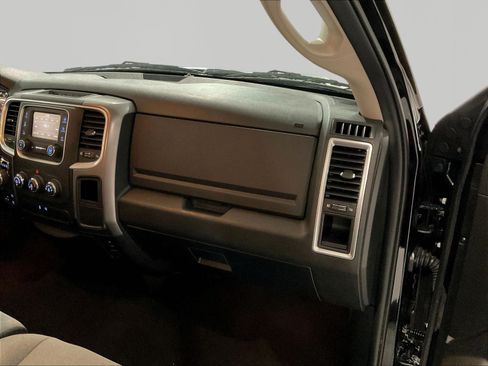 Used 2024 RAM 1500 Classic SLT AWD/4WD image 25