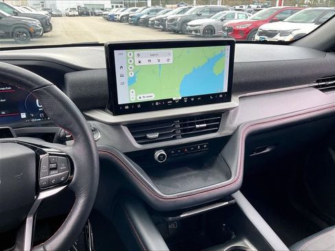 Used 2025 Ford Explorer ST-Line image 18