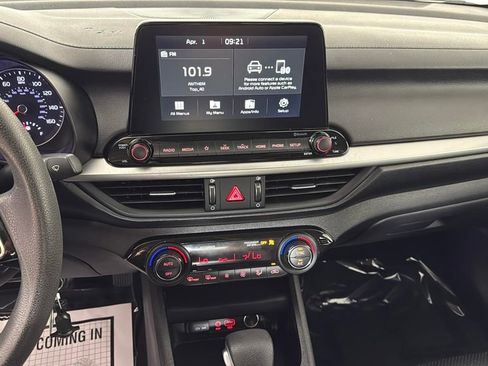 Used 2019 Kia Forte LXS image 20