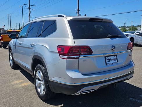 Used 2018 Volkswagen Atlas SEL AWD/4WD image 3