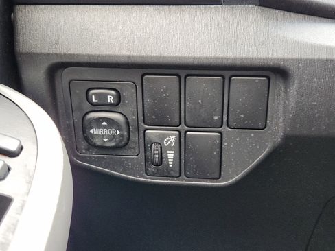 Used 2015 Toyota Prius Two FWD image 24