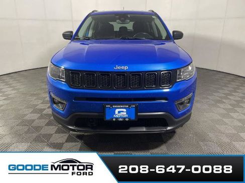 Used 2021 Jeep Compass Latitude w/ Driver Assistance Group AWD/4WD image 3