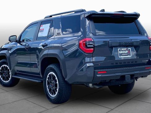 Used 2025 Toyota 4Runner TRD Off-Road Premium AWD/4WD image 12