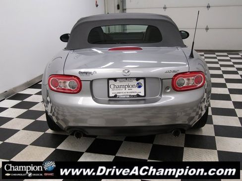 Used 2012 MAZDA MX-5 Miata Sport image 10