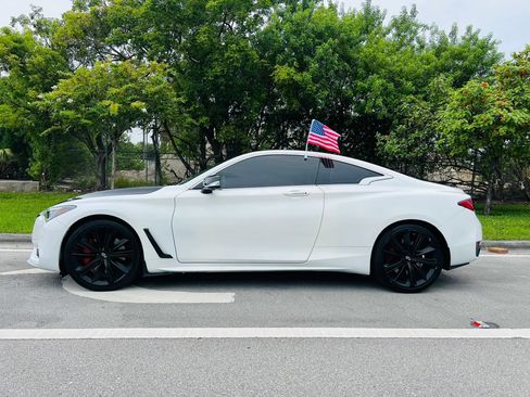 Used 2021 INFINITI Q60 Red Sport 400 w/ Proactive Package AWD/4WD image 10