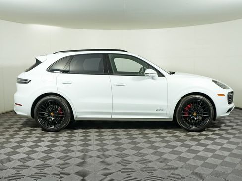 Certified 2023 Porsche Cayenne GTS image 8