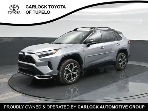 Used 2025 Toyota RAV4 XSE image 1