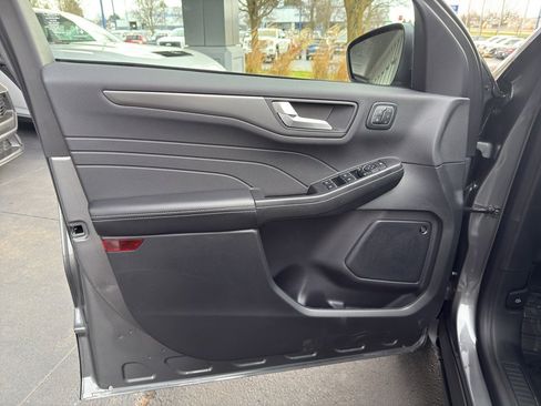 New 2026 Ford Escape Active w/ Active Premium Tech Pack image 12