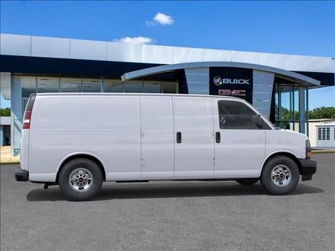 New 2025 GMC Savana 2500 Extended w/ Driver Convenience Package image 5