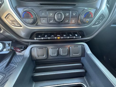 Used 2019 Chevrolet Silverado 2500 LTZ w/ Duramax Plus Package image 14