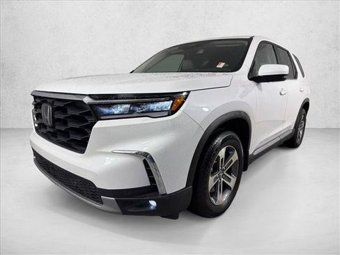 Used 2024 Honda Pilot EX-L image 7