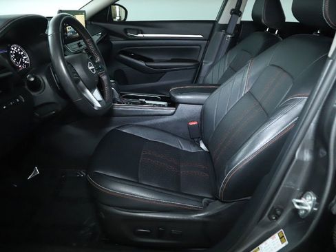 Certified 2024 Nissan Altima 2.0 SR FWD image 20