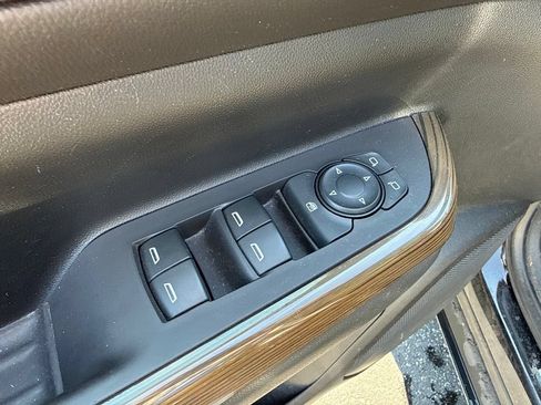 Used 2019 GMC Acadia SLE w/ LPO, Floor Liner Package AWD/4WD image 14