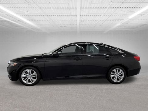 Used 2019 Honda Accord LX image 2
