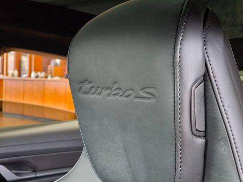 Used 2020 Porsche Taycan Turbo S AWD/4WD image 17