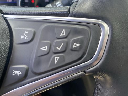 Certified 2019 Chevrolet Equinox LT w/ Sun & Navigation Package AWD/4WD image 27