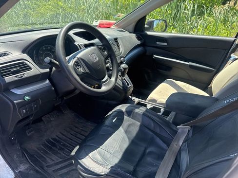 Used 2015 Honda CR-V LX image 6