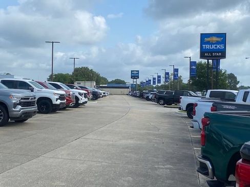 Used 2024 Nissan Rogue S FWD image 42