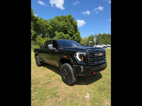 Used 2024 GMC Sierra 2500 AT4 w/ AT4 Premium Plus Package image 1