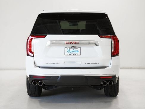 Used 2023 GMC Yukon Denali RWD image 5