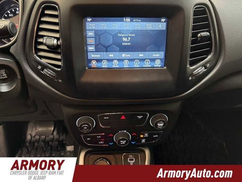 Used 2020 Jeep Compass Latitude image 16