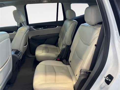 Certified 2023 Cadillac XT6 Premium Luxury w/ LPO, Floor Liner Package image 11