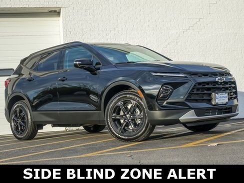 New 2026 Chevrolet Blazer LT w/ Sound & Technology Package image 2