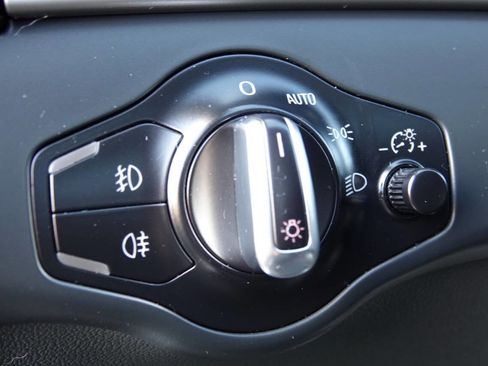 Used 2013 Audi A5 2.0T Premium Plus image 71