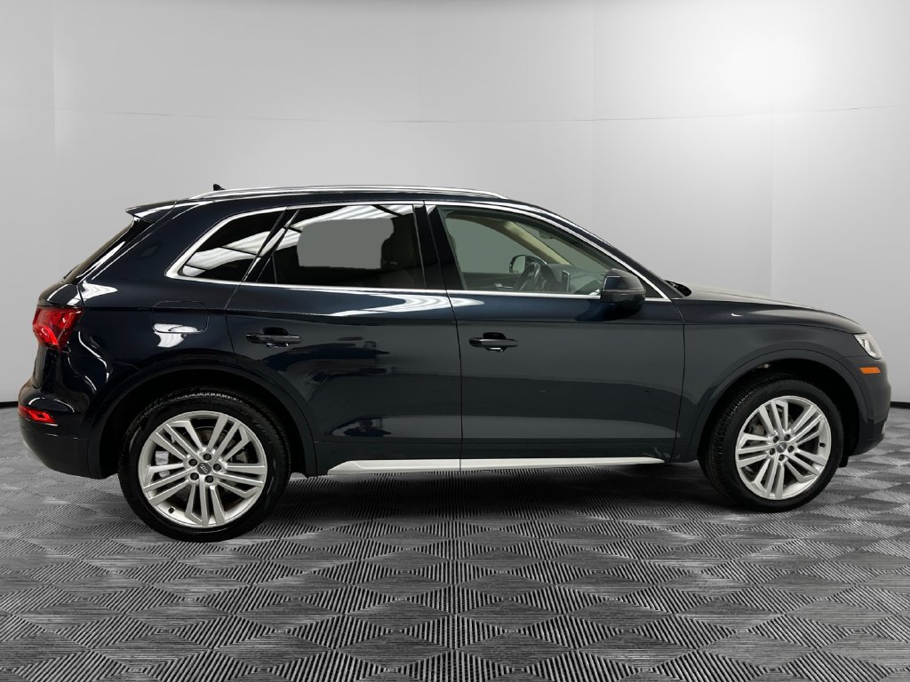 Used 2018 Audi Q5 2.0T Premium Plus w/ Premium Plus Package AWD/4WD image 7