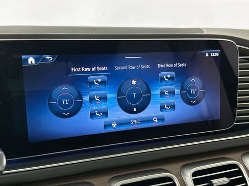 New 2026 Mercedes-Benz GLS 450 4MATIC image 16