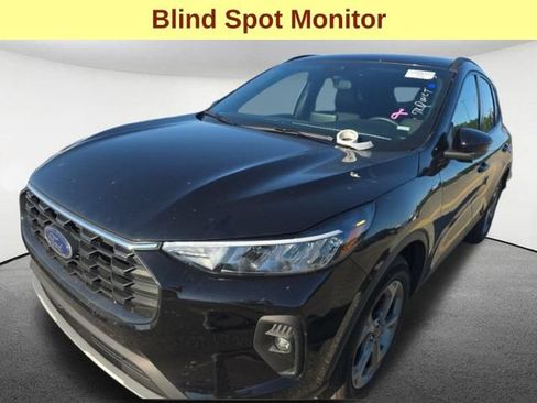 Used 2025 Ford Escape ST-Line Select AWD/4WD image 4