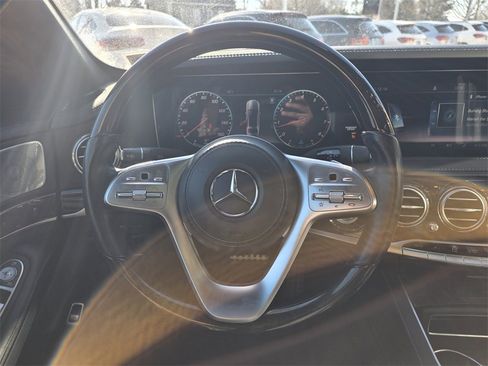 Used 2019 Mercedes-Benz S 560 4MATIC Sedan image 15