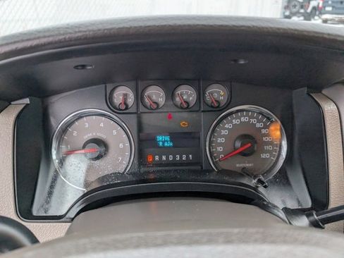 Used 2010 Ford F150 XLT image 11