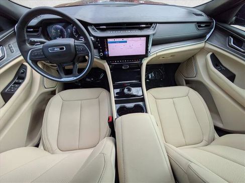 New 2026 Jeep Grand Cherokee Limited image 3