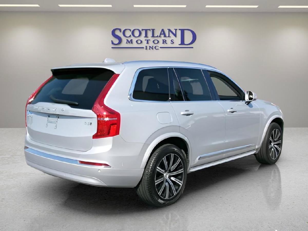 Used 2025 Volvo XC90 B5 Core AWD/4WD image 6