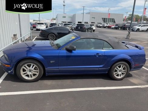 Used 2005 Ford Mustang GT Premium image 1