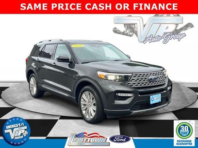 Used 2022 Ford Explorer Limited w/ Limited Technology Package