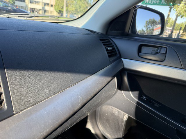 Used 2011 Mitsubishi Lancer ES FWD image 21