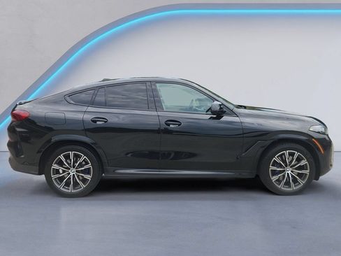 Used 2026 BMW X6 xDrive40i AWD/4WD image 3