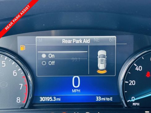 Used 2023 Ford Explorer XLT w/ Equipment Group 202A image 10