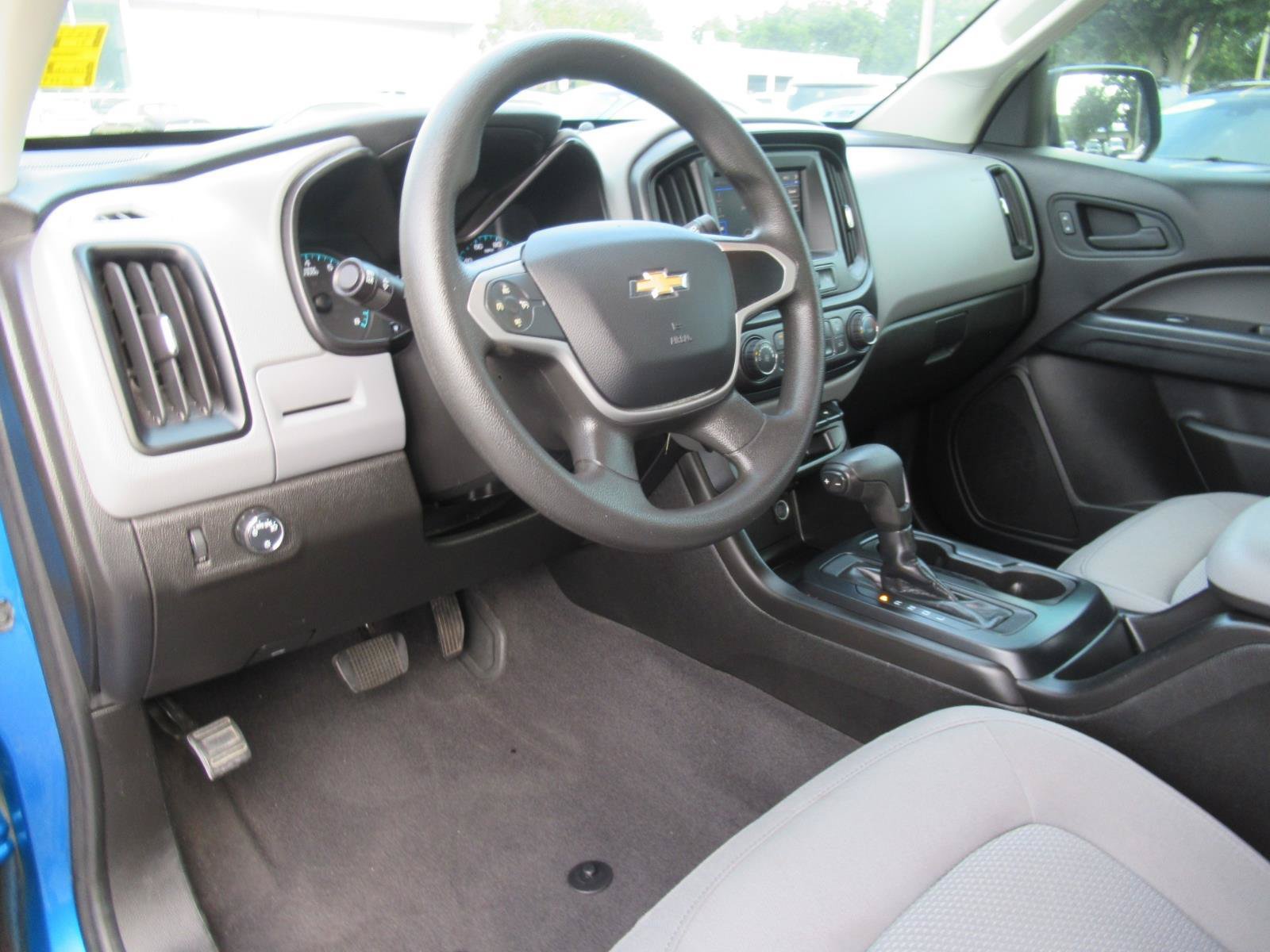 Used 2021 Chevrolet Colorado W/T w/ Custom Special Edition RWD image 18