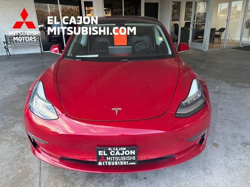 Used 2018 Tesla Model 3 Long Range RWD image 8
