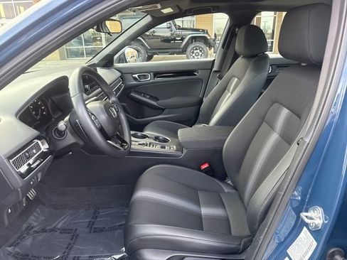 Certified 2025 Honda Civic Sport image 8