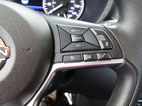 Used 2024 Nissan Sentra SV FWD image 37
