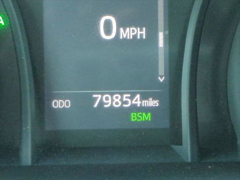 Certified 2018 Toyota Camry SE w/ Convenience Package image 24