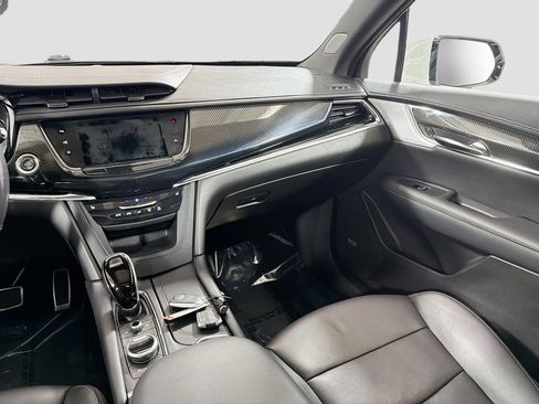 Used 2021 Cadillac XT6 Sport AWD/4WD image 27