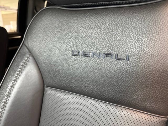 Used 2025 GMC Sierra 3500 Denali AWD/4WD image 20